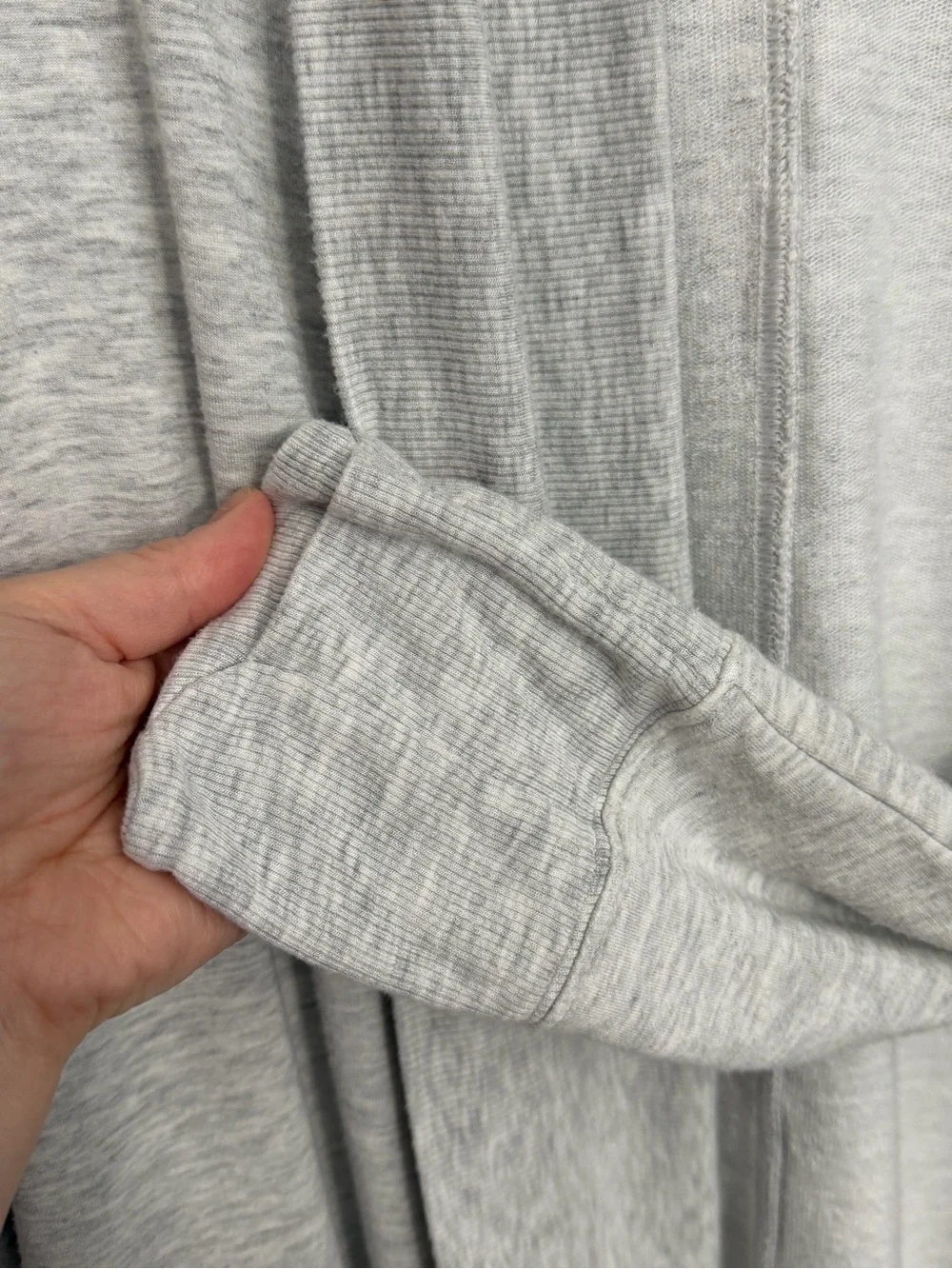 Athleta Pranayama Restore Wrap Heather Grey